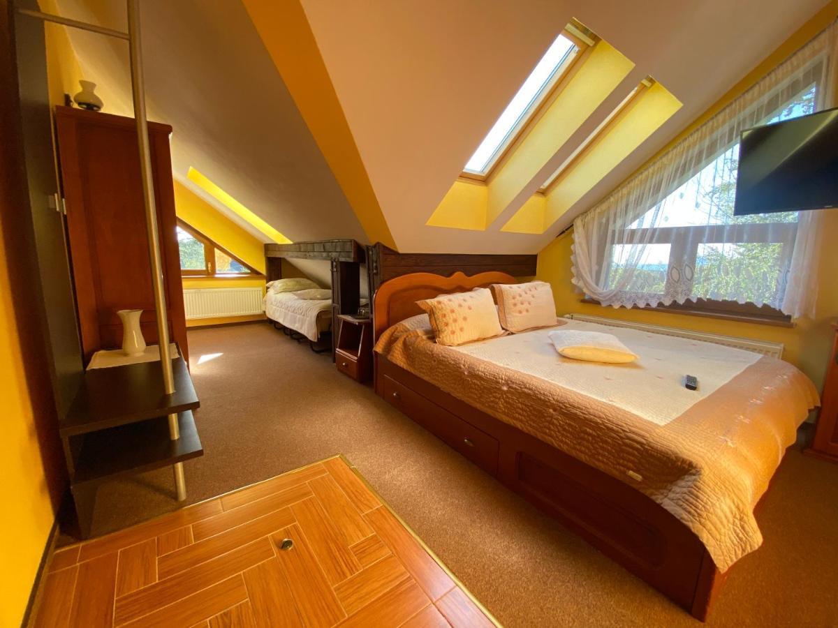 Pensiunea Crocus - Sauna & Billiard Poiana Brasov Exterior photo