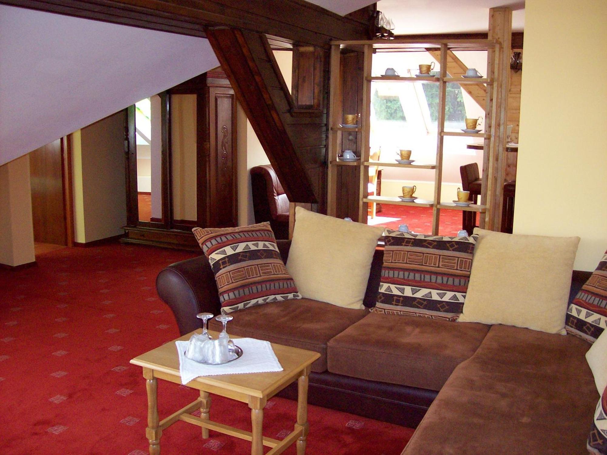 Pensiunea Crocus - Sauna & Billiard Poiana Brasov Exterior photo